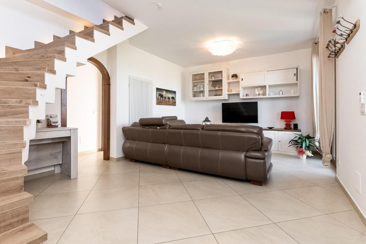 Villa Luxury - Sarzana Luni Екстериор снимка